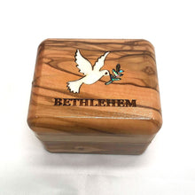 Load image into Gallery viewer, Olive Wood And Mother Of Pearl Box
