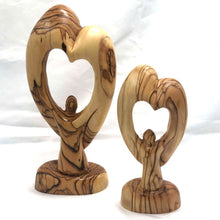 Load image into Gallery viewer, Olive Wood Holy Family - Abstract -Heart shape
