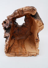 Load image into Gallery viewer, Unique Nativity Set - Cave 05
