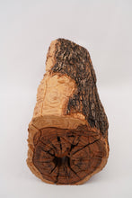 Load image into Gallery viewer, Unique Nativity Set - Cave 07
