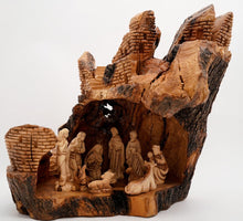 Load image into Gallery viewer, Olive Wood Nativity Cave 015
