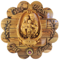 Load image into Gallery viewer, Olive wood Holy Family wall plaque
